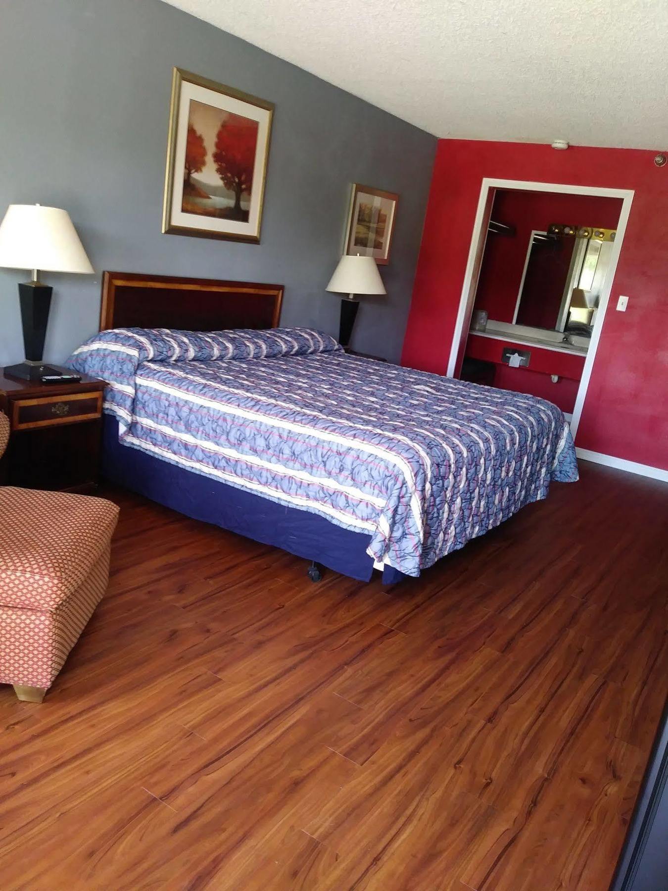 Columbia Lakes Hotel & Conference Center West Columbia Экстерьер фото